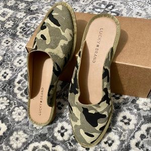 Lucky Brand Womens Arvy Slip On Mules